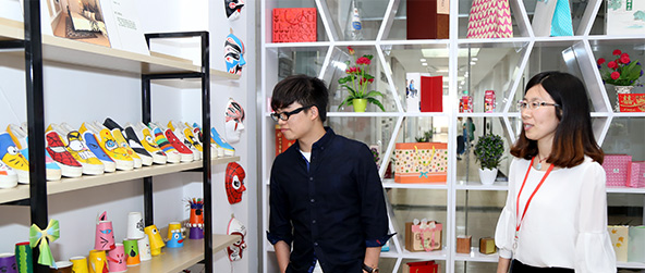 �������A��X�WУ