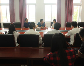 �����ώ���UI��Մ��