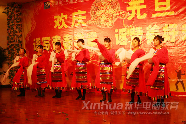 多姿多彩的校園活動,讓學子在展示自我的過程中獲得自信,學會溝通