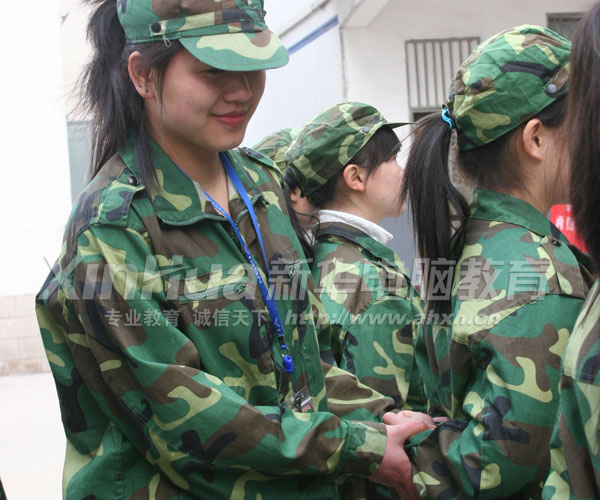 互幫互助 共同進步