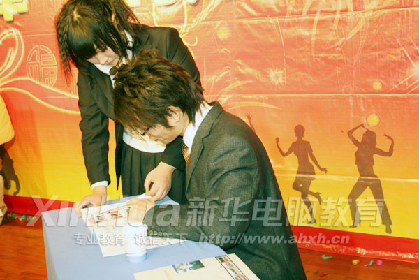 精彩的小品表演