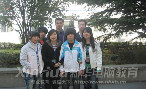 數碼影視設計師專業0902班團結向上的班干