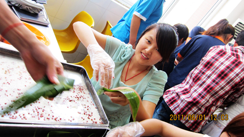 安徽新華電腦專修學院—嗨!我可是巾幗不讓須眉喲!