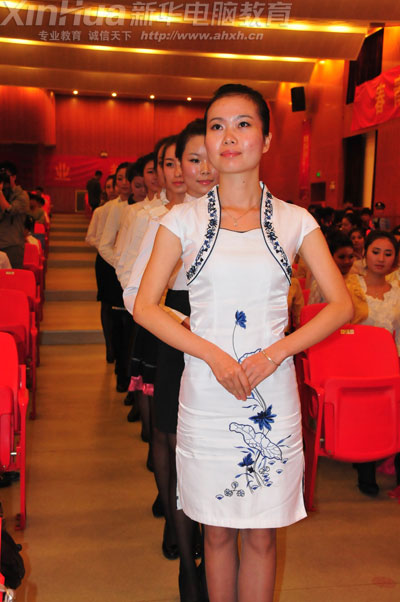 整齊的隊(duì)伍,優(yōu)美的站姿