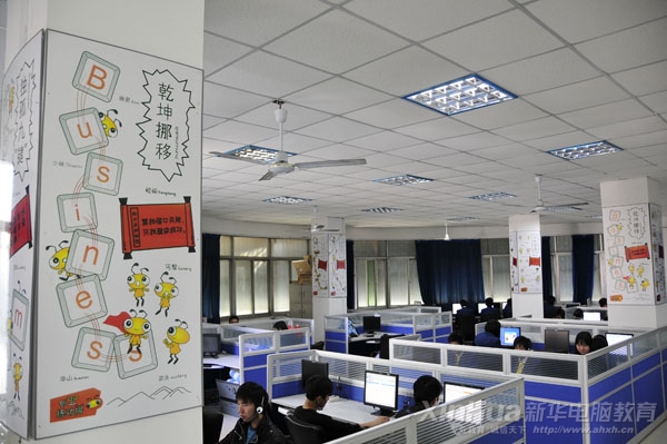 電商實訓中心又被網商達人社團的學生稱為是創業練功房