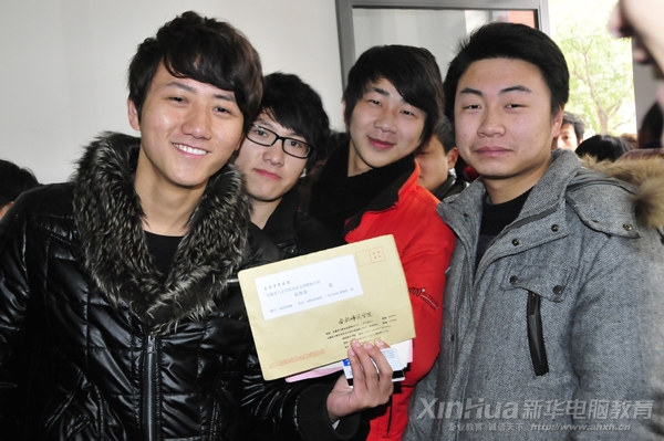 �õ��W(xu��)�v�ȡ֪ͨ���ČW(xu��)�L(zh��ng)��ף������