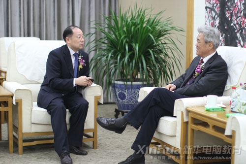 人力資源和社會保障副部長孫寶樹接見新華教育集團副總經理汪俊