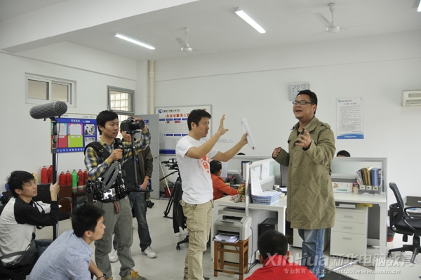 辦公室拍攝現(xiàn)場
