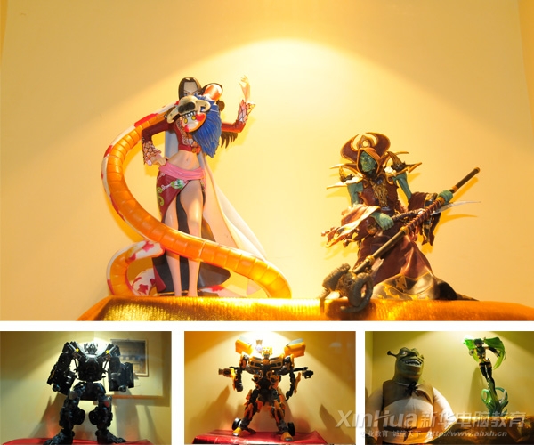 實訓基地走廊陳列的動漫人物