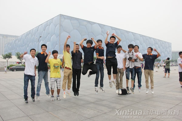 ���A�W(xu��)���ڊW��ƥ�˹��@��(bi��o)־�Խ���ˮ����ǰ��Ӱ����