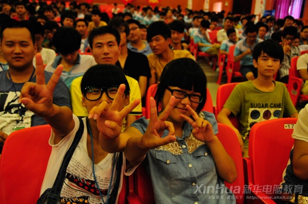 ���˶��У�@���׌��չЦ�