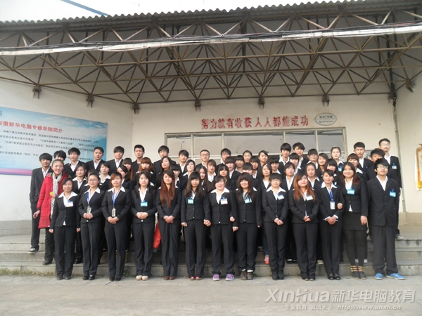 ��У�^��F�W�Ӟ���������ף��