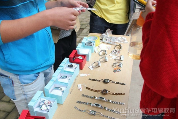 展銷會上的熱銷的手表