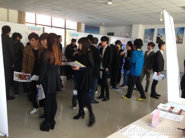 AX(zhun)ތW(xu)Ժ͘I(y)ָ(do)Ĵd(ni)DM(mn)ǰ(li)(yng)ƸČW(xu)