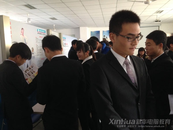 dȤčλͬW(xu)ǰͶ(jin)vDСڵI(y)ԇ