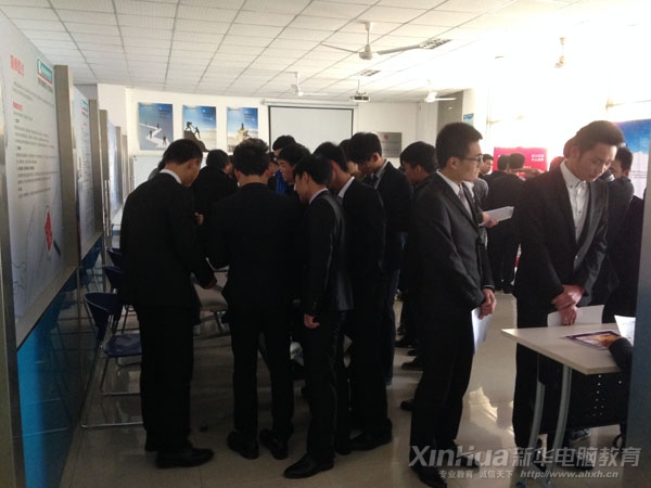 ͬW(xu)񶶔\؅ӑ(yng)Ƹ